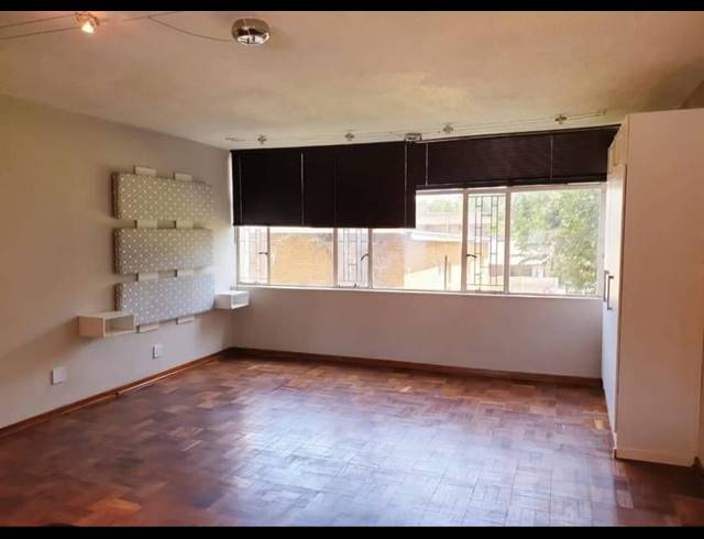 1 BEDROOM PROPERTY TO RENT IN BULT WEST